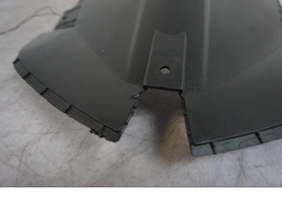 Höger sida på Strålkastarkåpa från en BMW S 1000 XR -2019 motorcykel.