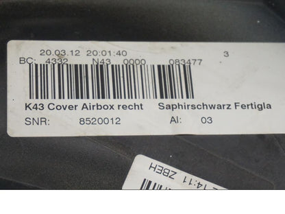 Vänster sida på Sidkåpa från en BMW K 1300 R -2012 motorcykel.