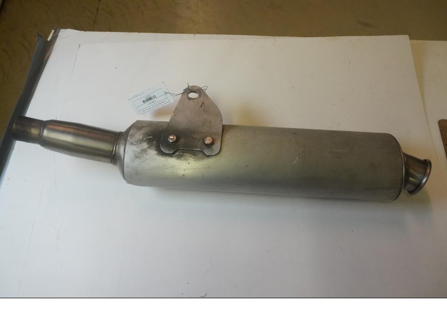 Baksidan på Ljuddämpare från en Ducati Monster 600 -1998 motorcykel.