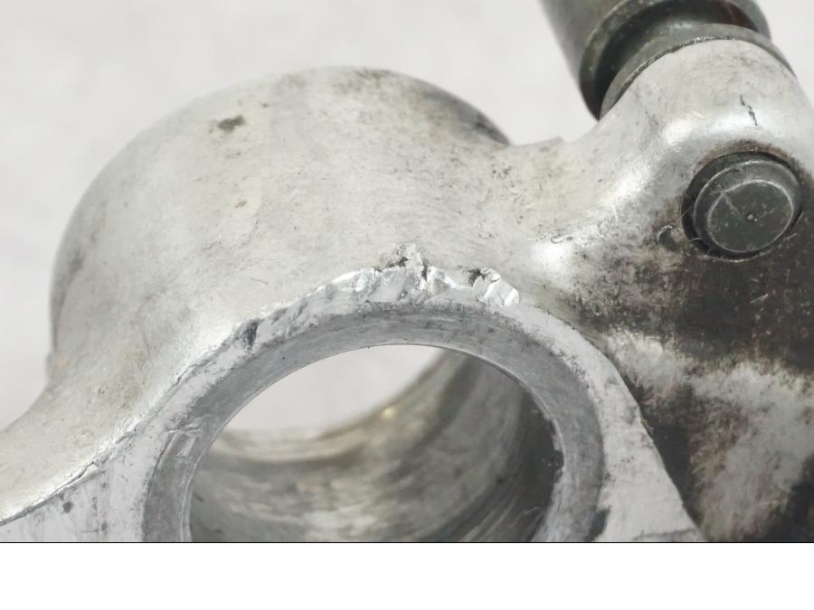 Vänster sida på Bromspedal från en Suzuki GSX 1300 RX -1999 motorcykel.