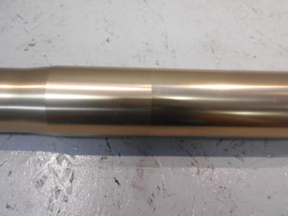 Höger sida på Gaffelben från en Kawasaki Ninja H2 -2018 motorcykel.