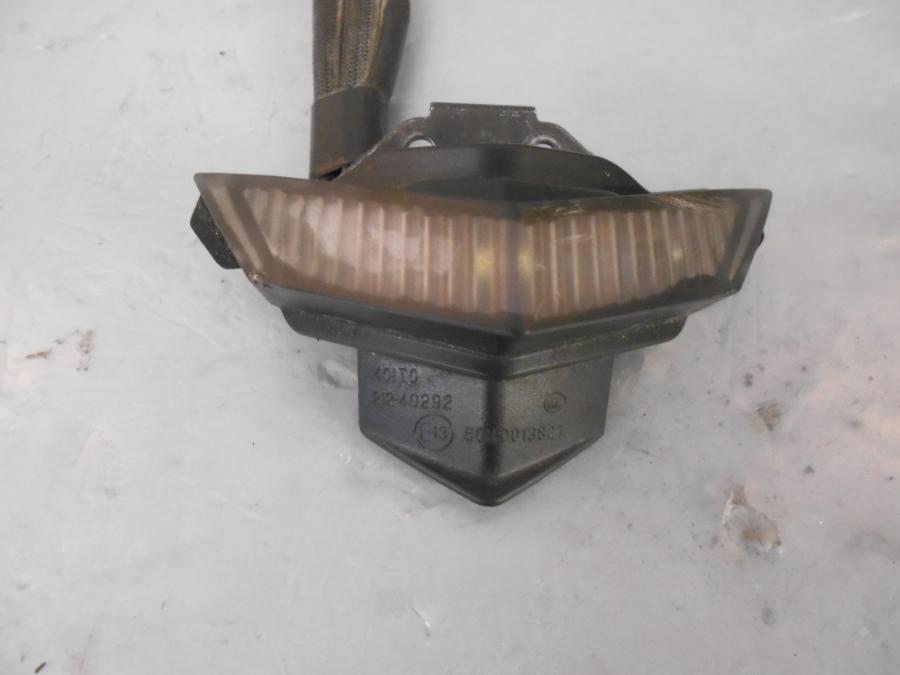 Framsidan på Parkeringsljus från en Kawasaki Z 1000 -2019 motorcykel.