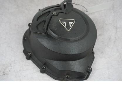 Framsidan på Kopplingskåpa från en Triumph Tiger Explorer -2016 motorcykel.