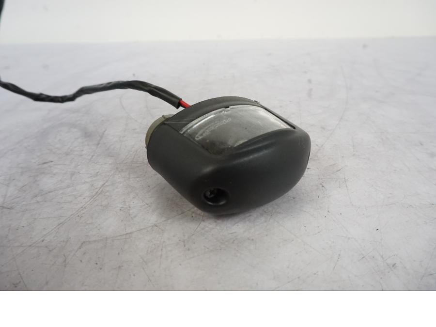 Baksidan på Skyltbelysning från en Kawasaki Z 800 -2014 motorcykel.