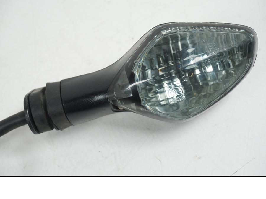 Baksidan på Blinkers från en Honda CB 650 F Hornet -2017 motorcykel.