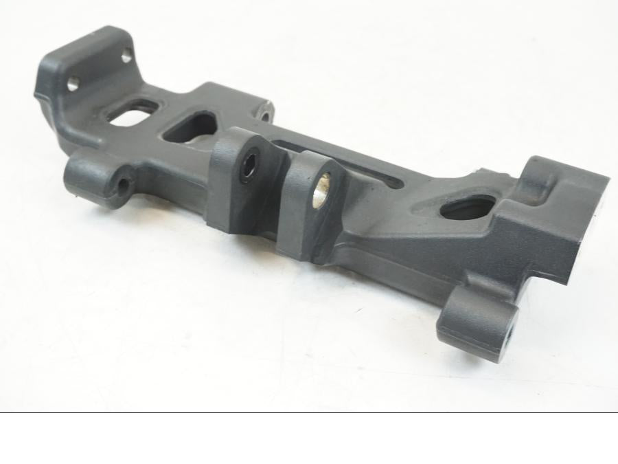 Höger sida på Ramdel från en Yamaha MT-09 -2021 motorcykel.