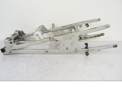 Baksidan på Bakram från en Honda VFR 750 -1994 motorcykel.