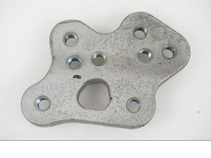 Vänster sida på Fotpinnefäste inre från en Suzuki GSX-R 1000 -2007 motorcykel.