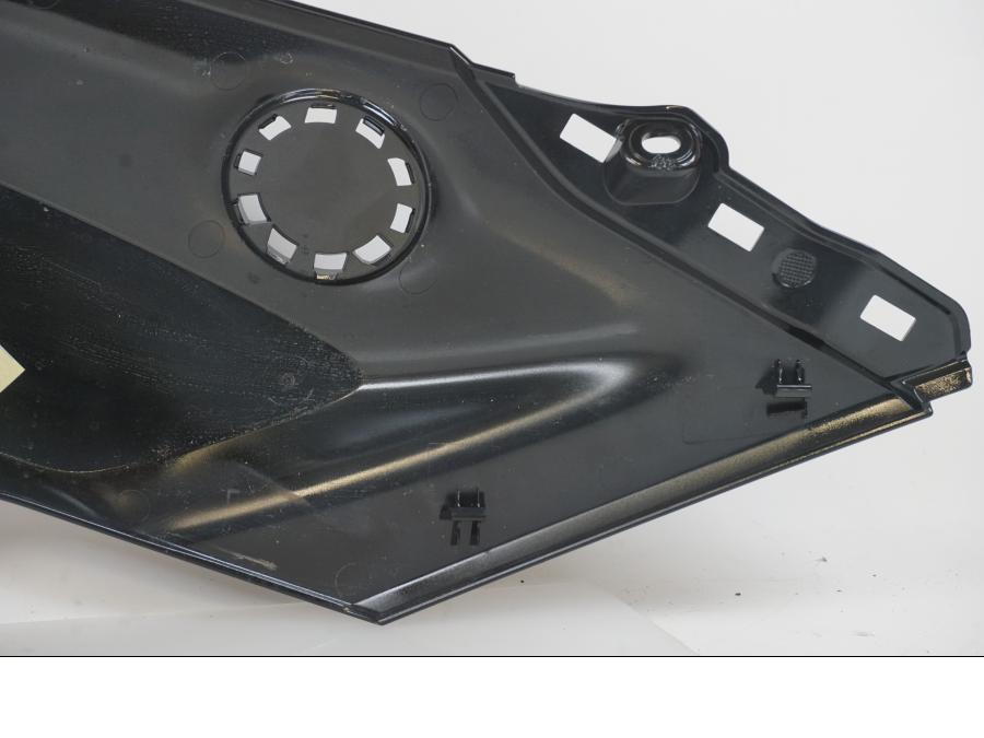 Extrabild1 på Bensintankskåpa från en BMW R 1300 GS -2024 motorcykel.