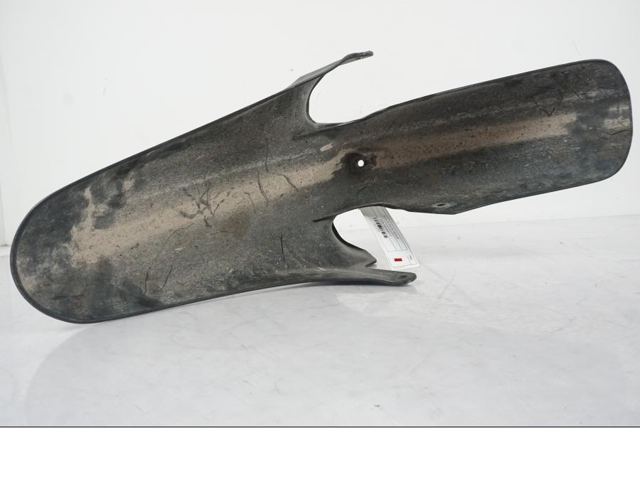 Extrabild4 på <p>Framskärm fram från Honda XL 700 VA 2008.</p>

<p>Repor finns se bilder.</p> motorcykel.