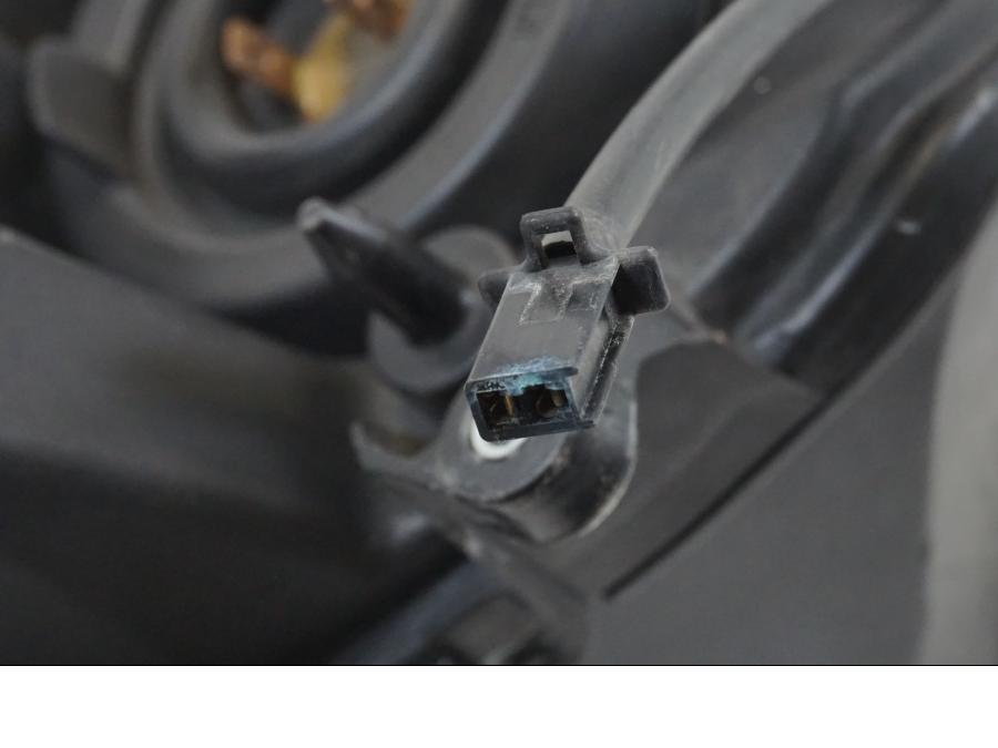 Extrabild6 på Strålkastare från en Honda VFR 800 -2003 motorcykel.