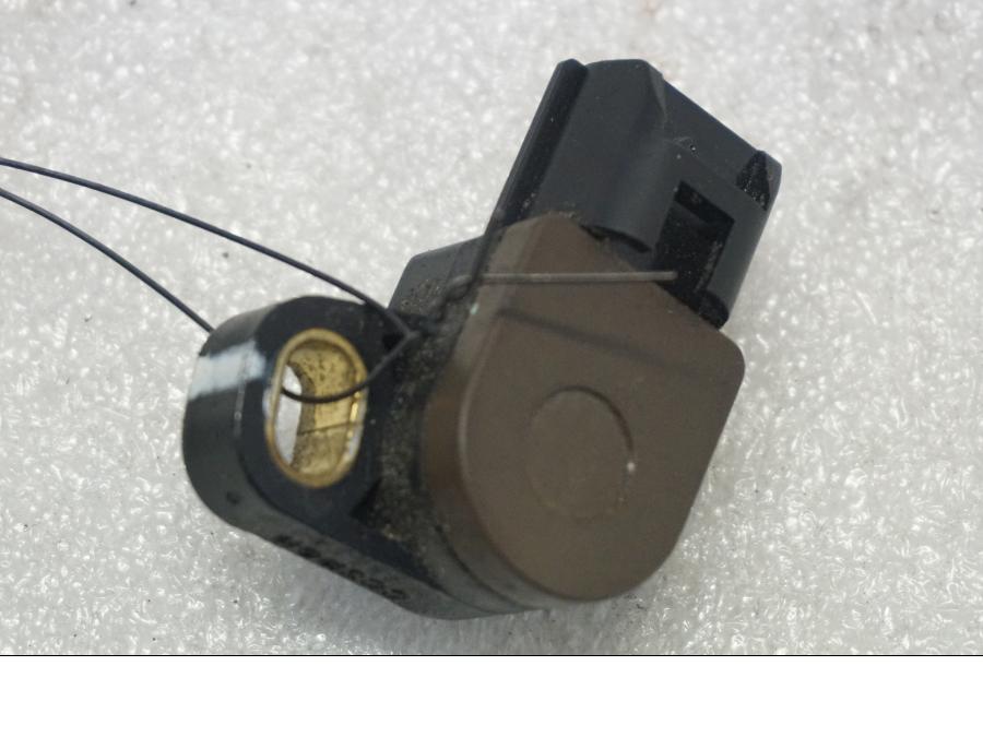 Framsidan på TPS från en Suzuki SV 650 -2016 motorcykel.