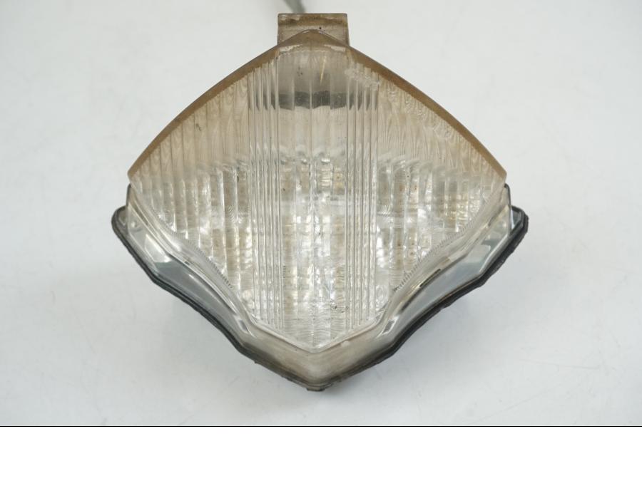 Höger sida på Baklampa från en Yamaha YZF 1000 R1 -2006 motorcykel.