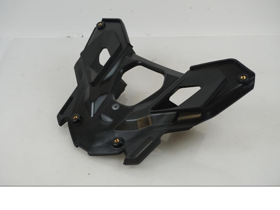 Framsidan på Pakethållare från en BMW R 1200 GS -2011 motorcykel.