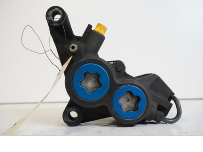 Framsidan på Bromsok från en Yamaha YZF 1000 R -1999 motorcykel.