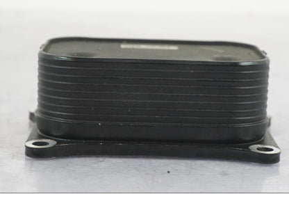 Vänster sida på Oljekyl från en BMW F 750 GS -2020 motorcykel.