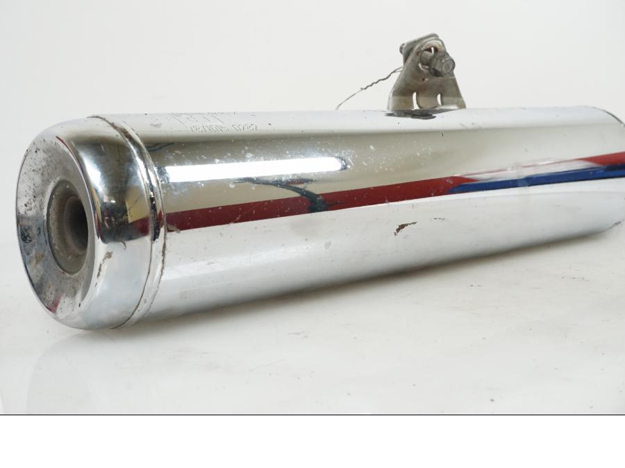 Snett nerifrån på Ljuddämpare från en Yamaha XJ 900 S -1997 motorcykel.