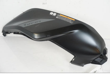 Framsidan på Bensintankskåpa från en Yamaha MT-07 -2019 motorcykel.