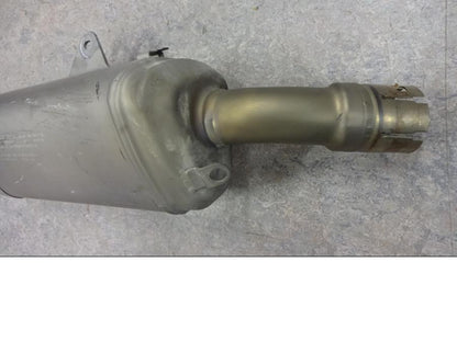 Höger sida på Ljuddämpare från en Suzuki GSX-R 750 -2015 motorcykel.