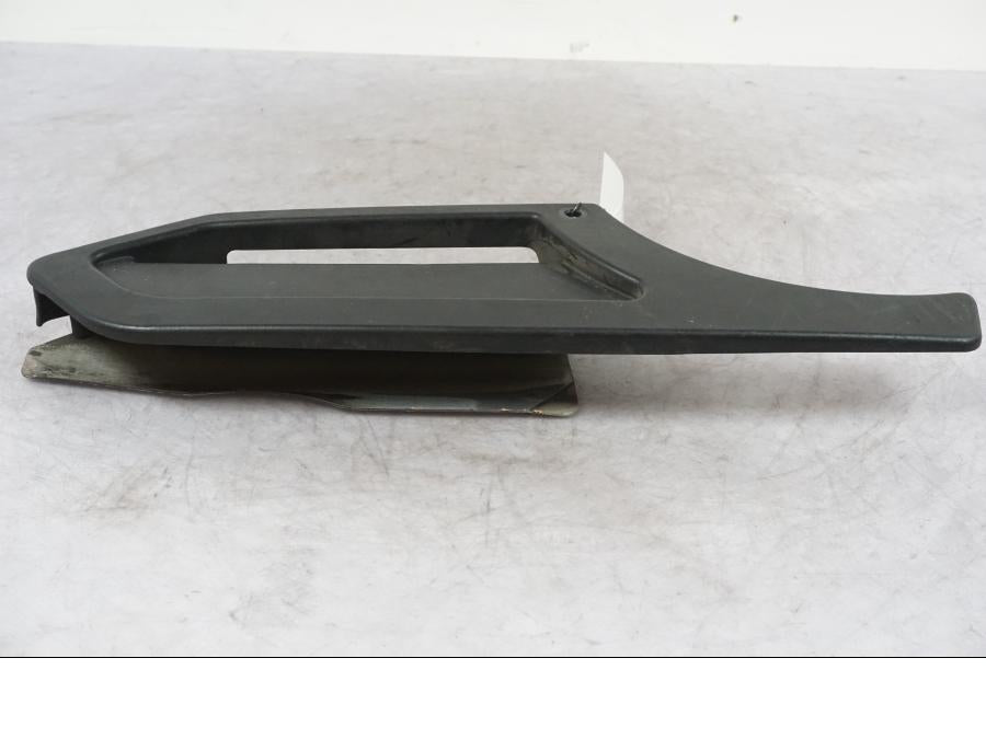 Vänster sida på Remskydd från en Buell 1125 R -2008 motorcykel.