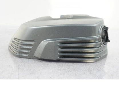 Snett nerifrån på Ventilkåpa från en BMW R NineT -2017 motorcykel.