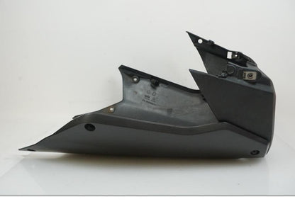 Vänster sida på Magkåpa från en Aprilia RS 660 -2022 motorcykel.