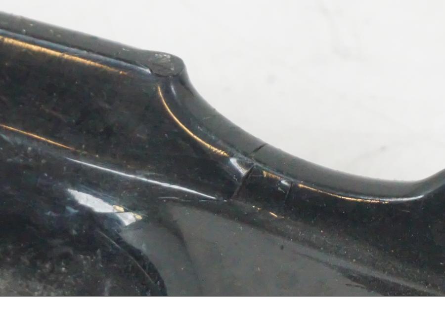 Extrabild5 på Blinkersfäste från en H-D Street Glide FLHX -2012 motorcykel.