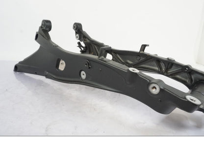 Snett nerifrån på Bakram från en Honda VFR 1200 -2010 motorcykel.