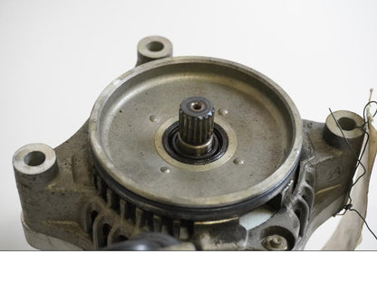 Baksidan på Generator från en Yamaha XJ 900 S -1999 motorcykel.