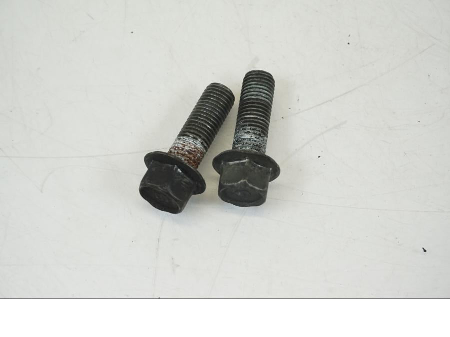 Baksidan på Sidostöd från en Yamaha XV 1700 -2004 motorcykel.