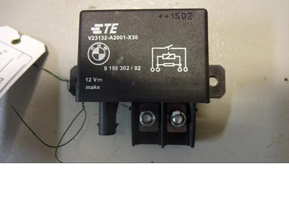 Framsidan på Startrelä från en BMW F 800 GT -2015 motorcykel.