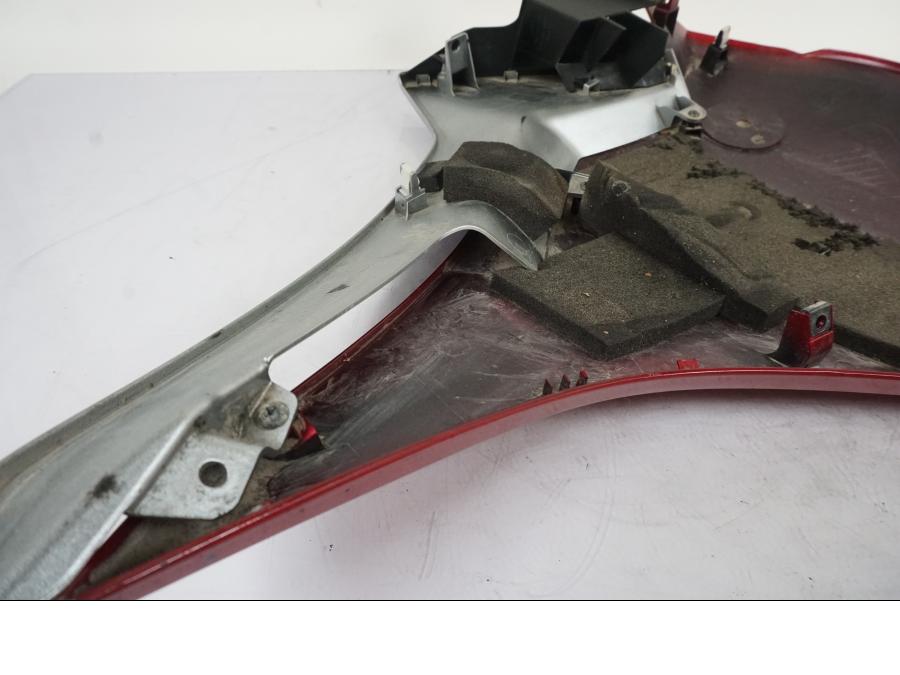 Extrabild1 på Sidkåpa från en Honda VFR 1200 -2010 motorcykel.