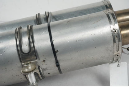 Höger sida på Ljuddämpare Sport från en Yamaha YZF 1000 R1 -2005 motorcykel.