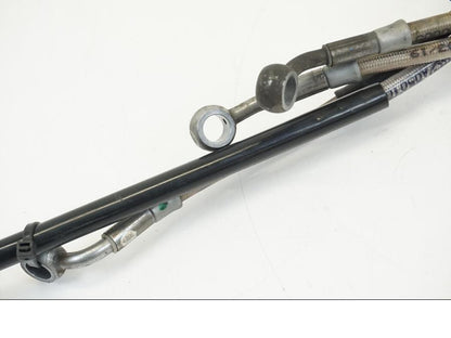 Vänster sida på Bromsledning från en BMW R 1250 GS -2019 motorcykel.