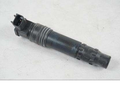 Framsidan på Tändspole från en Kawasaki ER-6N ABS -2010 motorcykel.