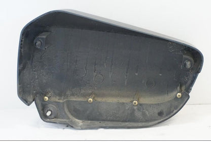 Baksidan på Sidopanel från en Kawasaki VN 1500 Mean Streak -2002 motorcykel.