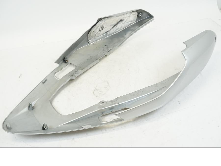 Extrabild3 på Bakvinge från en Honda VFR 800 -2003 motorcykel.