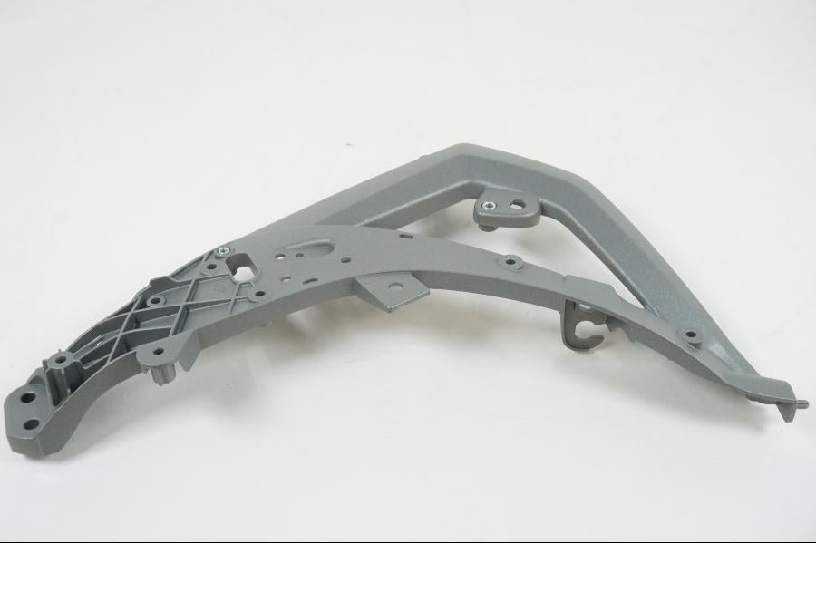 Baksidan på Toppkåpstag från en BMW R 1200 GS -2017 motorcykel.