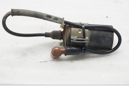 Baksidan på Tändspole från en BMW R 90 -1975 motorcykel.