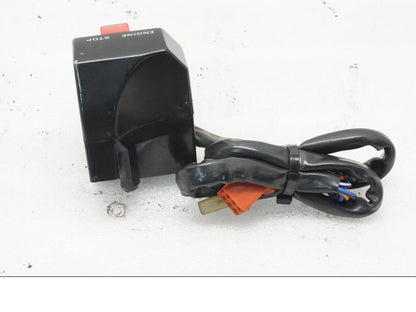 Baksidan på Styrelreglage från en Yamaha XV 535 -1996 motorcykel.