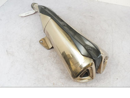 Höger sida på Ljuddämpare från en Kawasaki Z 1000 -2008 motorcykel.