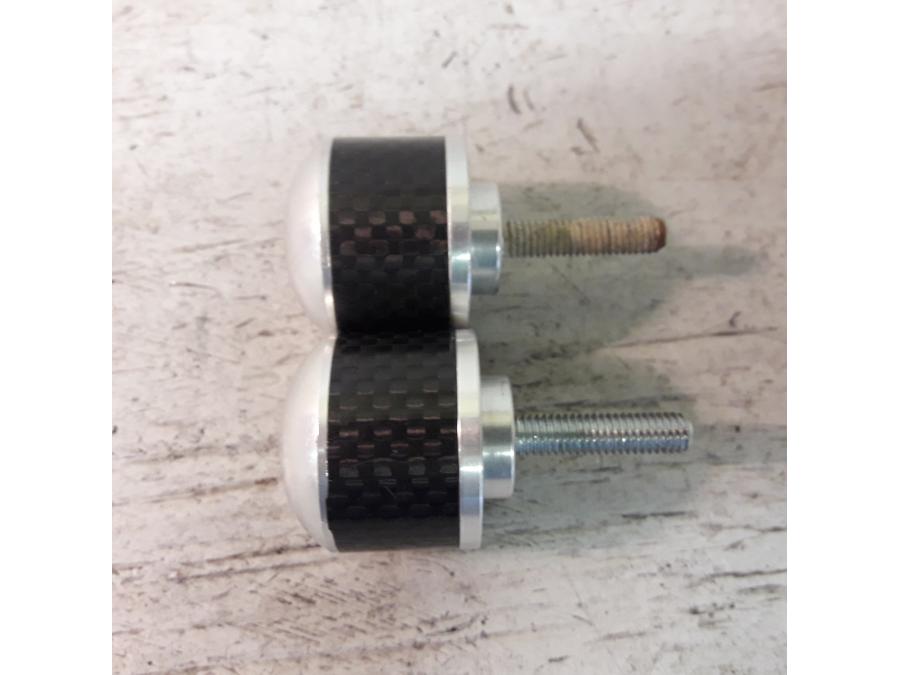 Höger sida på Handtag från en Yamaha YZF R6 -2006 motorcykel.