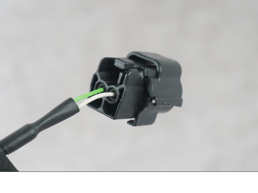 Extrabild1 på Anslutningsenhet från en KTM 1290 Super Duke R -2022 motorcykel.