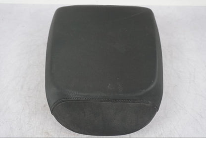 Baksidan på Sadel från en BMW R 1200 GS -2005 motorcykel.