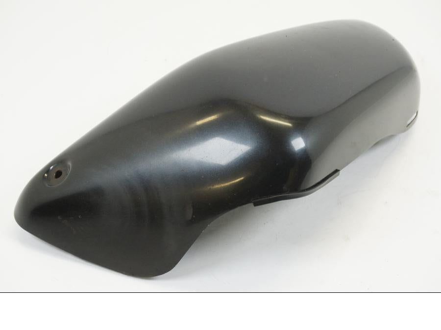 Framsidan på Sidopanel från en Suzuki VL 1500 -1999 motorcykel.