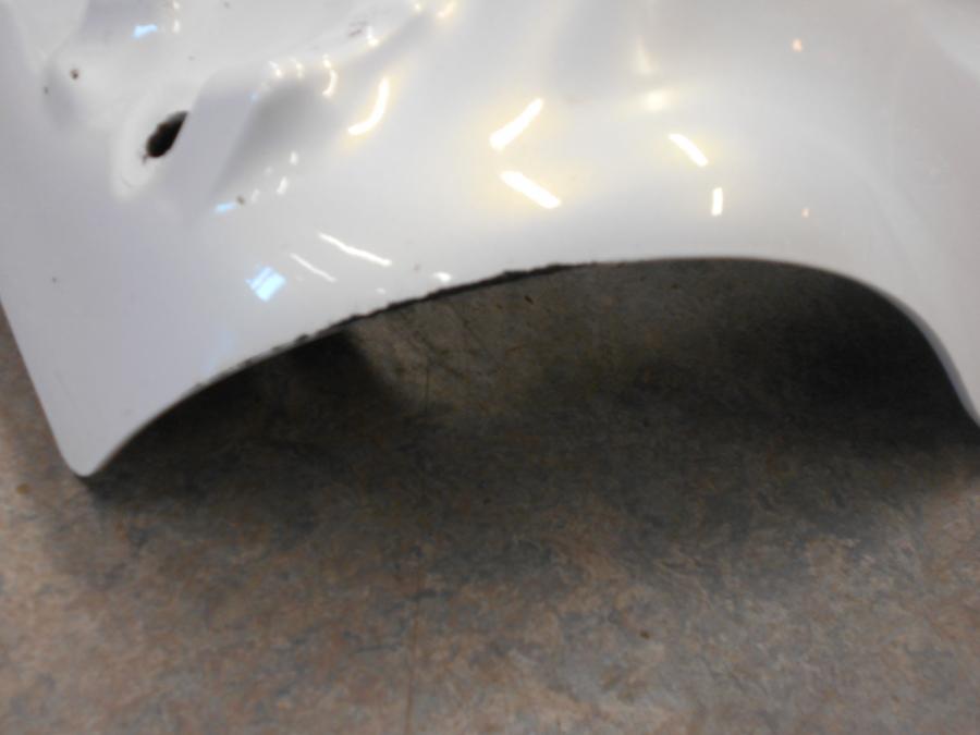 Vänster sida på Fotkåpa från en H-D Street Glide FLHX -2004 motorcykel.