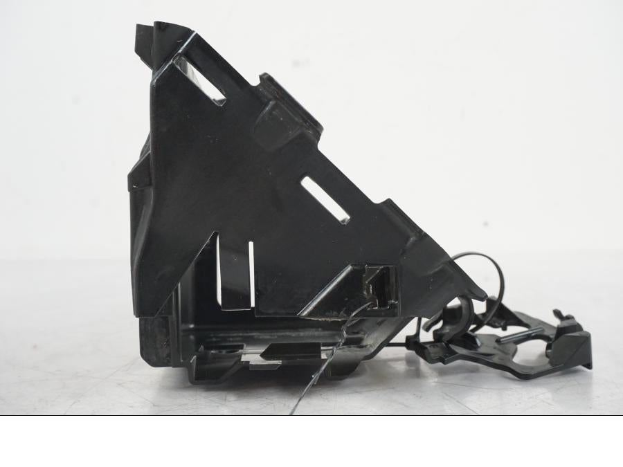 Snett uppifrån på ABS Låda från en BMW R 1250 GS -2021 motorcykel.