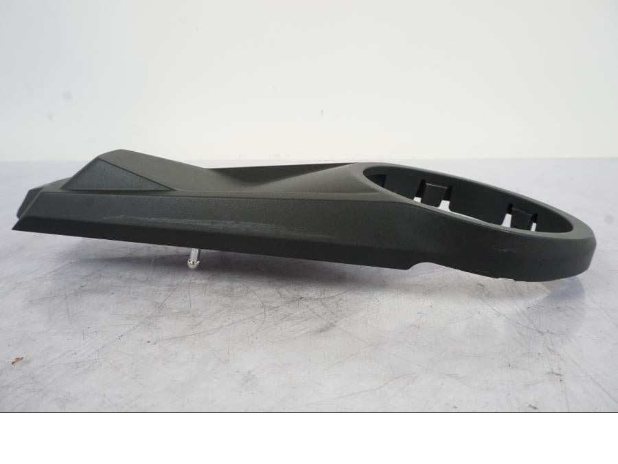 Höger sida på Tankkåpa från en KTM 1290 Super Duke -2019 motorcykel.