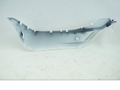 Baksidan på Sidkåpa från en Honda PCX 125 -2011 motorcykel.