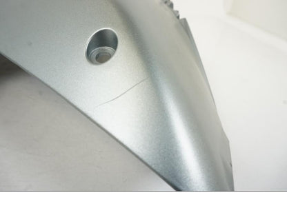 Höger sida på Sidkåpa från en Suzuki DL 650 -2004 motorcykel.